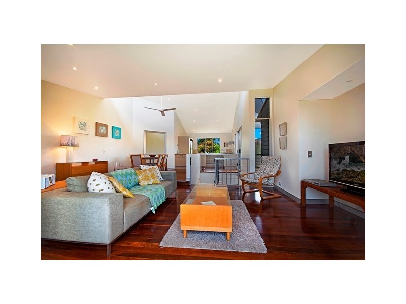 2/9 Ventura Street, Sunrise Beach QLD 4567