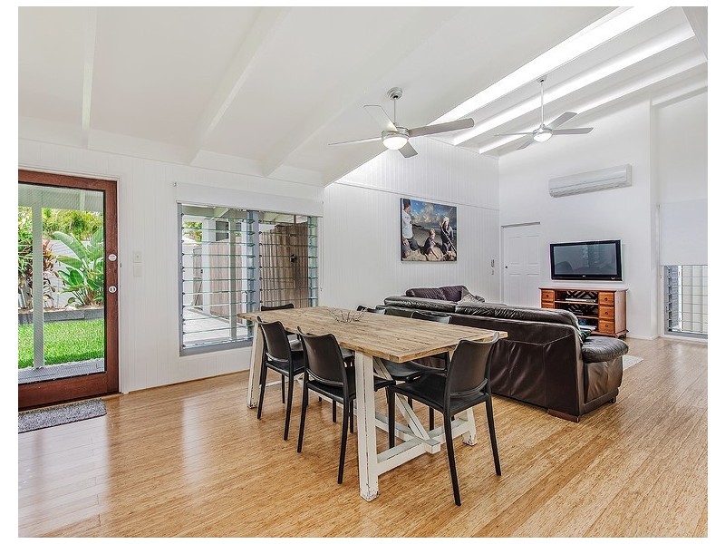 3 Orcades Street, Sunrise Beach QLD 4567