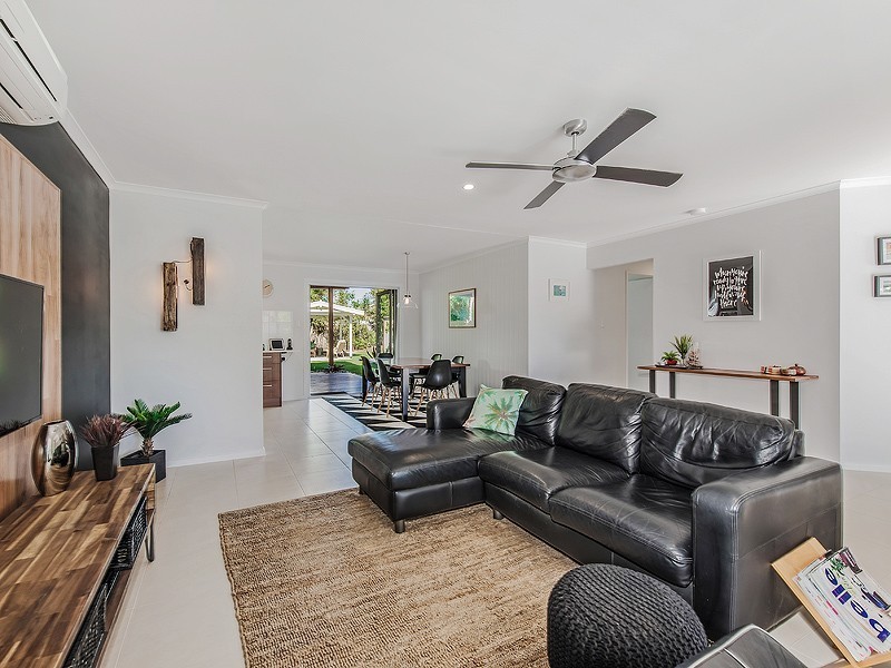 22 Orcades Street, Sunrise Beach QLD 4567