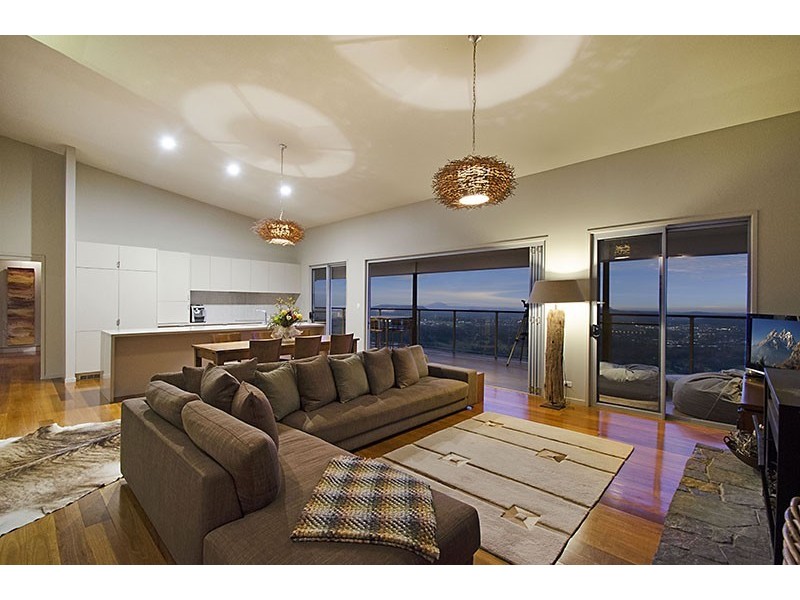 123 Thompson Road, Dulong QLD 4560