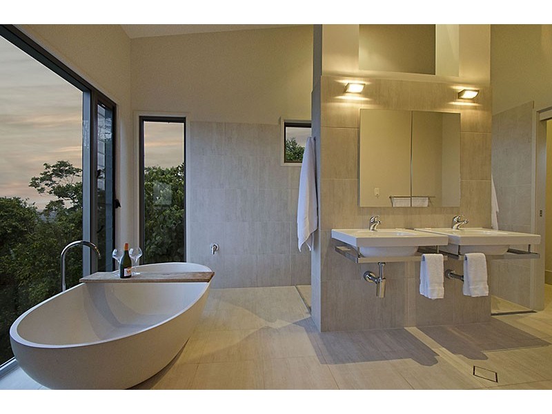 123 Thompson Road, Dulong QLD 4560