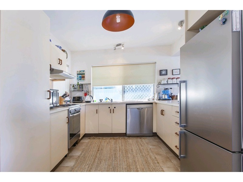 1/7 Lake Street, Tewantin QLD 4565