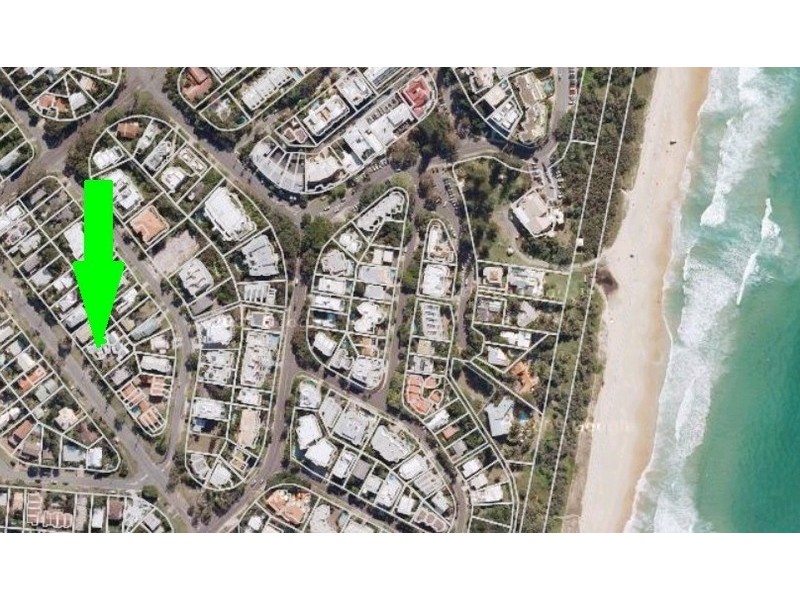 1/8 Pacific Avenue, Sunshine Beach QLD 4567