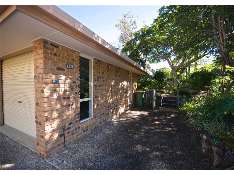 2/15 Parkedge Road, Sunshine Beach QLD 4567