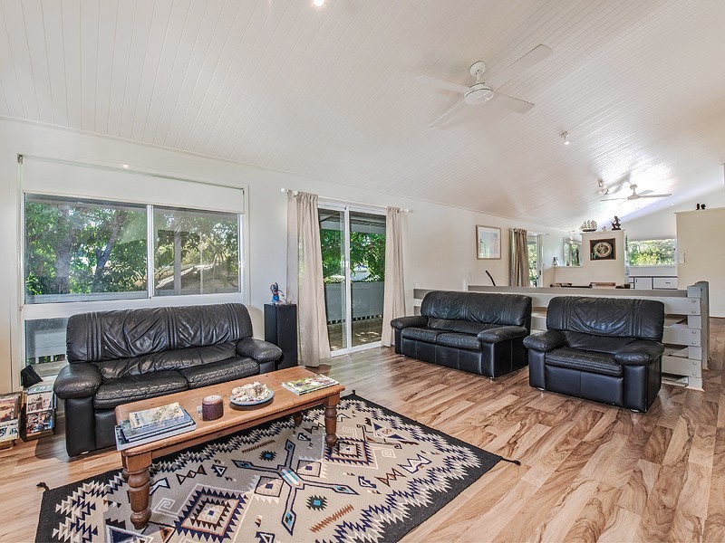 69 Weyba Street, Sunshine Beach QLD 4567