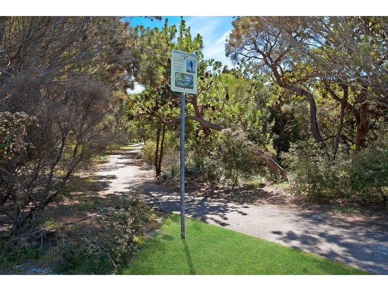3 Stardust Court, Sunrise Beach QLD 4567