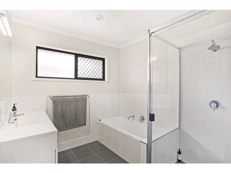 7 Paluma Street, Sunrise Beach QLD 4567