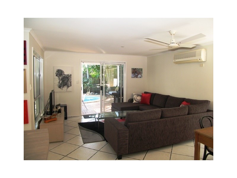 3 Hardy Street, Sunrise Beach QLD 4567