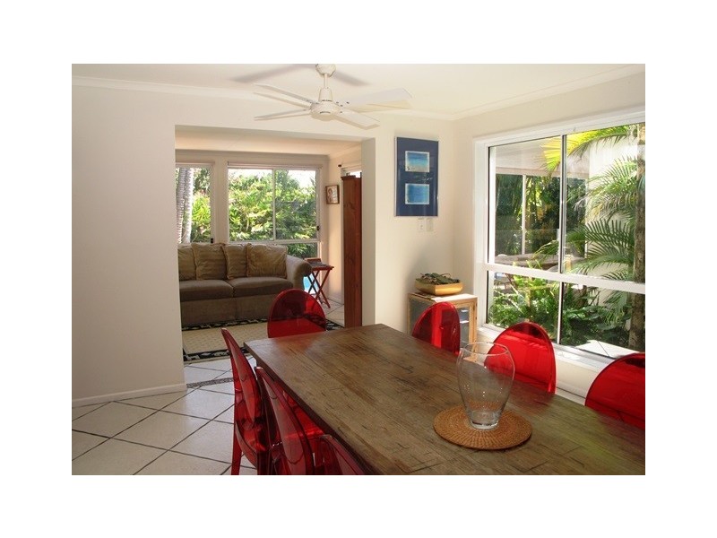 3 Hardy Street, Sunrise Beach QLD 4567