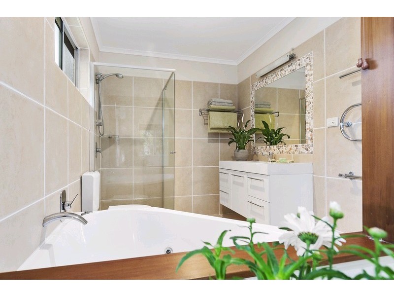 17 Neptune Circuit, Noosa Waters QLD 4566