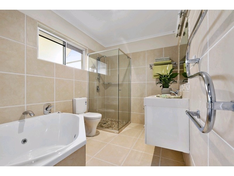 17 Neptune Circuit, Noosa Waters QLD 4566