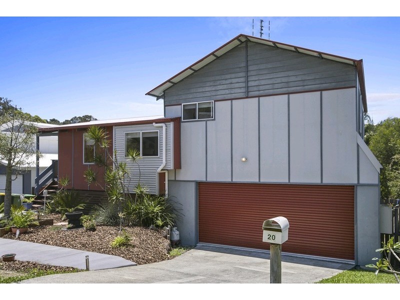 20 Tolkien Place, Coolum Beach QLD 4573