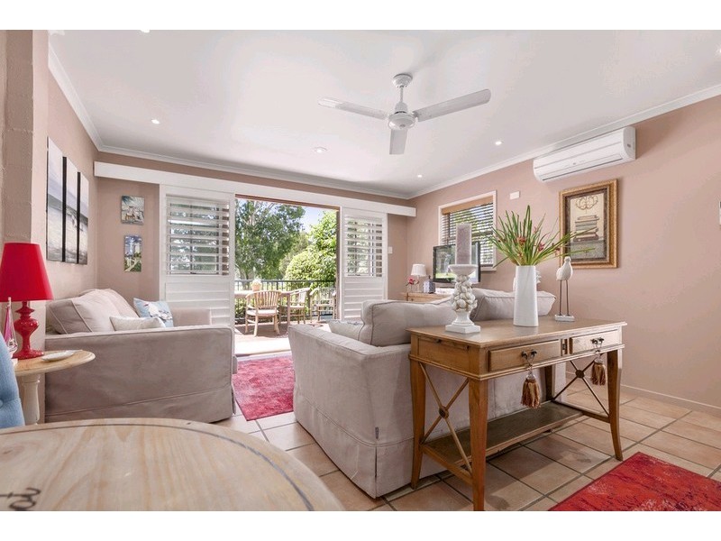 2/134 Gympie Terrace, Noosaville QLD 4566