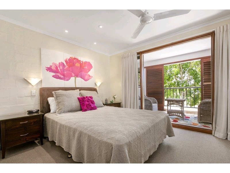 2/134 Gympie Terrace, Noosaville QLD 4566