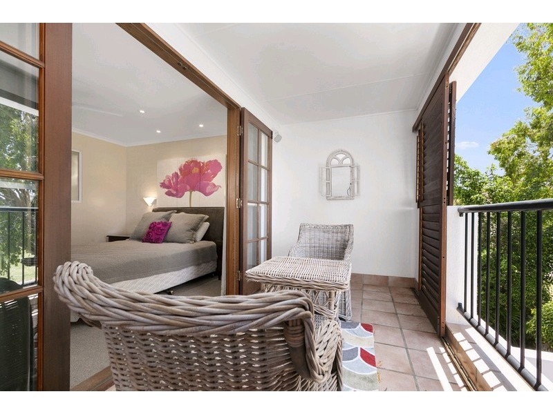 2/134 Gympie Terrace, Noosaville QLD 4566