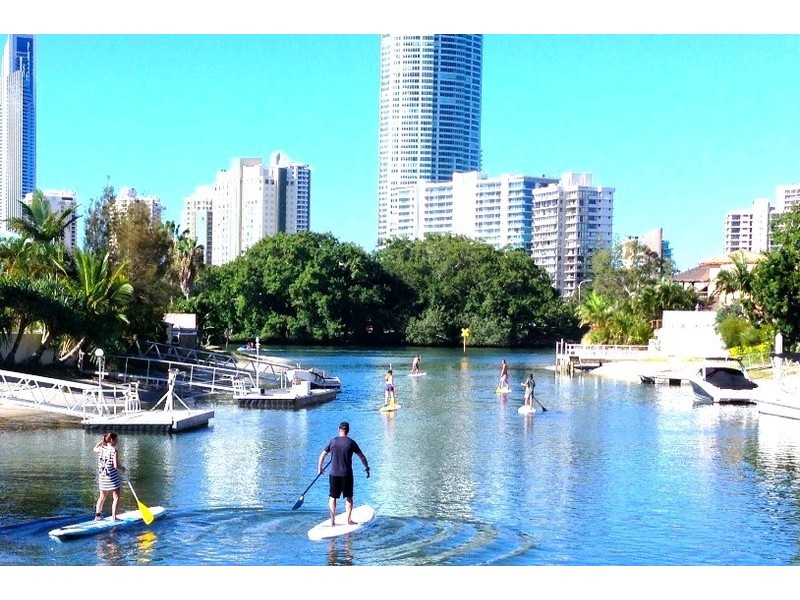 40 St Andrews Avenue, Isle Of Capri QLD 4217