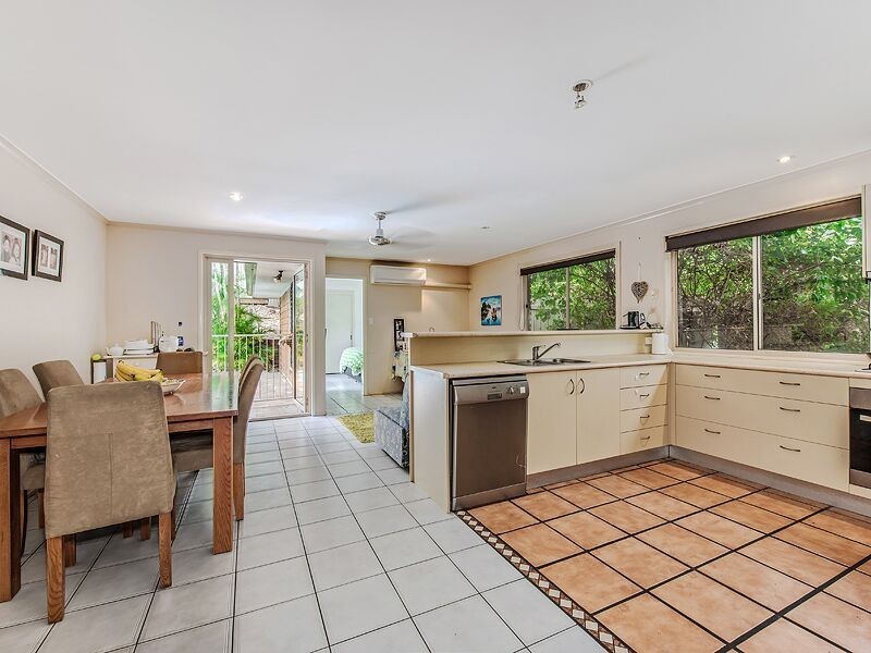 214 Edwards Street, Sunshine Beach QLD 4567