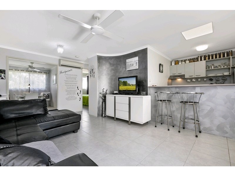 216/4 Lake Weyba Drive, Noosaville QLD 4566