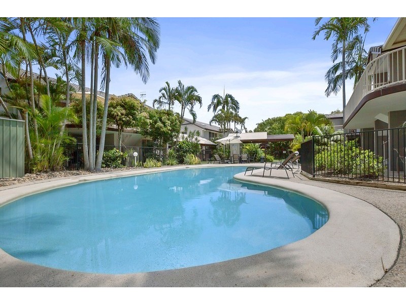 216/4 Lake Weyba Drive, Noosaville QLD 4566