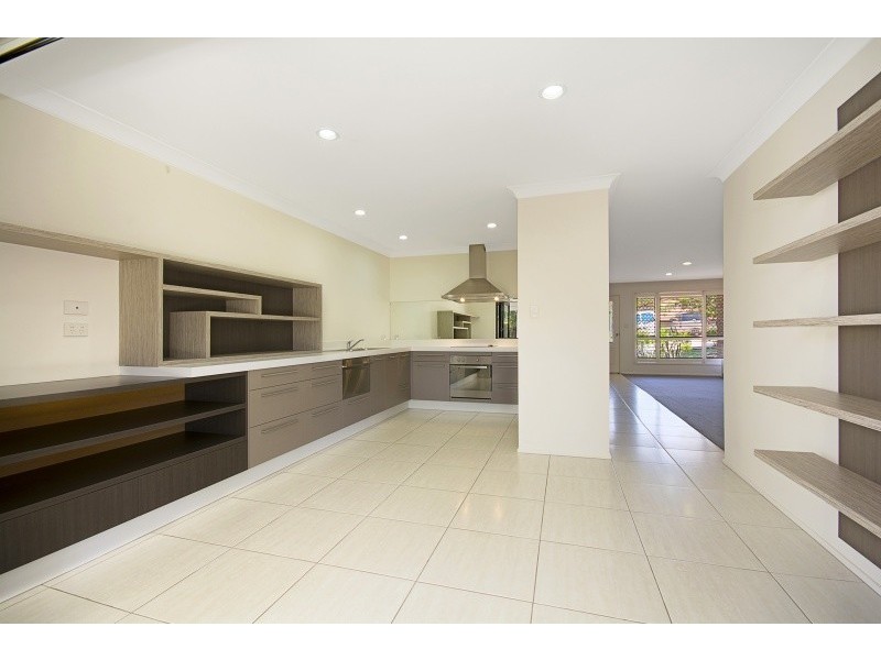 16/34 Bushlands Drive, Noosaville QLD 4566