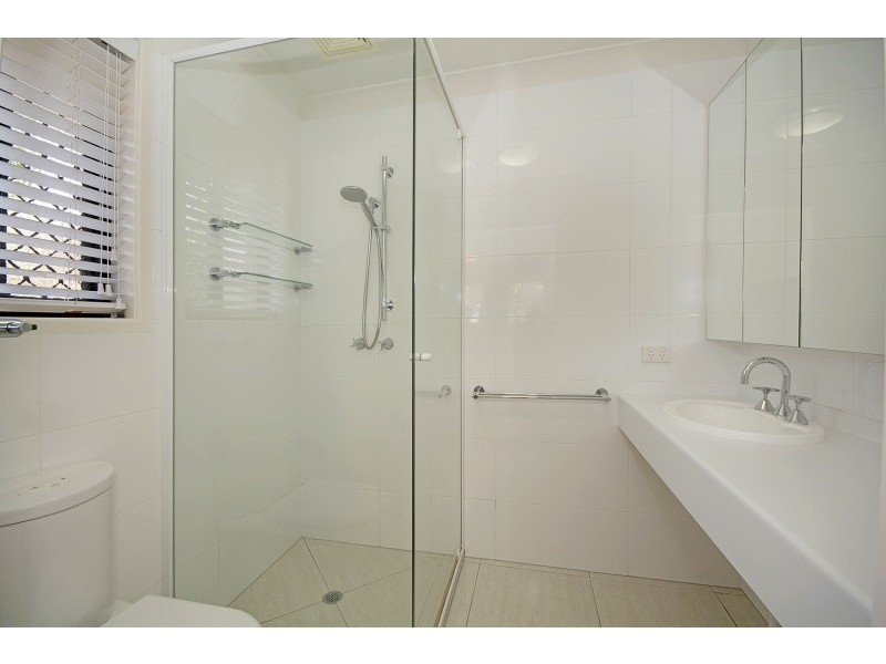 16/34 Bushlands Drive, Noosaville QLD 4566