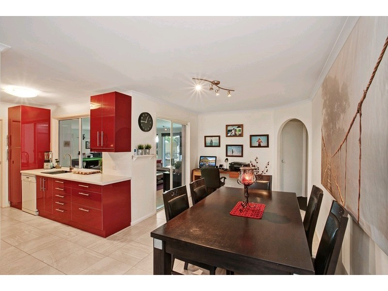 3 Stardust Court, Sunrise Beach QLD 4567
