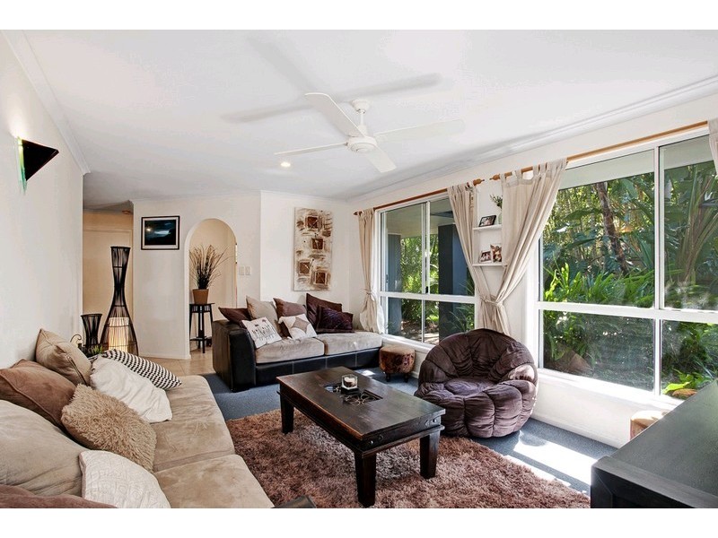 3 Stardust Court, Sunrise Beach QLD 4567