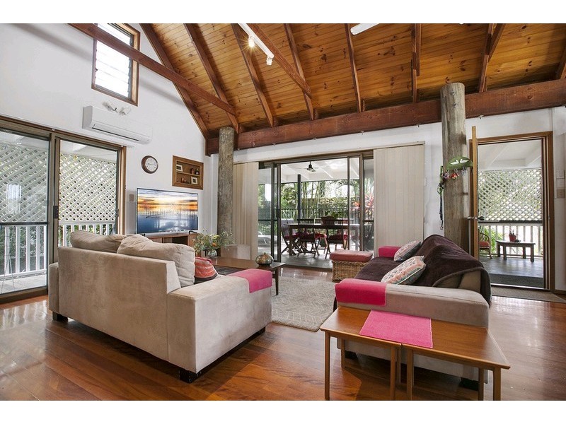 9 Lorilet Street, Peregian Beach QLD 4573