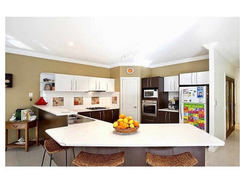 16 Arbour Place, Doonan QLD 4562