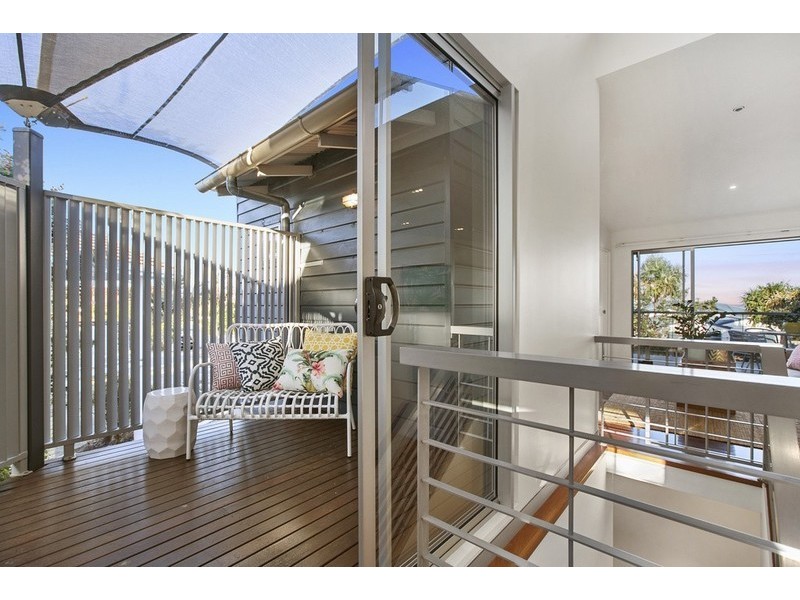 2/9 Ventura Street, Sunrise Beach QLD 4567