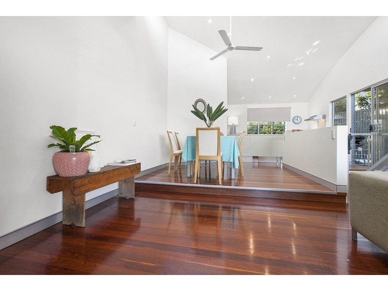 2/9 Ventura Street, Sunrise Beach QLD 4567