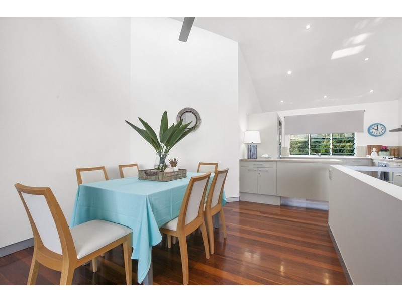 2/9 Ventura Street, Sunrise Beach QLD 4567
