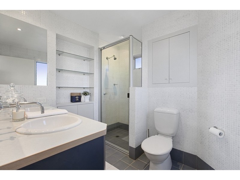 2/9 Ventura Street, Sunrise Beach QLD 4567