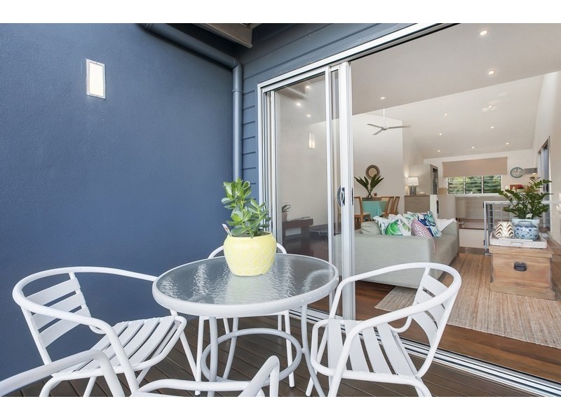 2/9 Ventura Street, Sunrise Beach QLD 4567