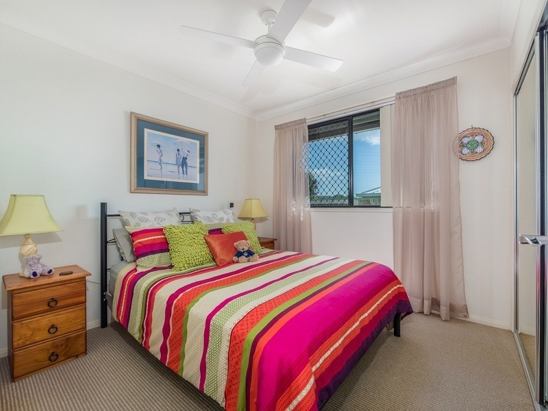 8 Kensington Drive, Cooroy QLD 4563