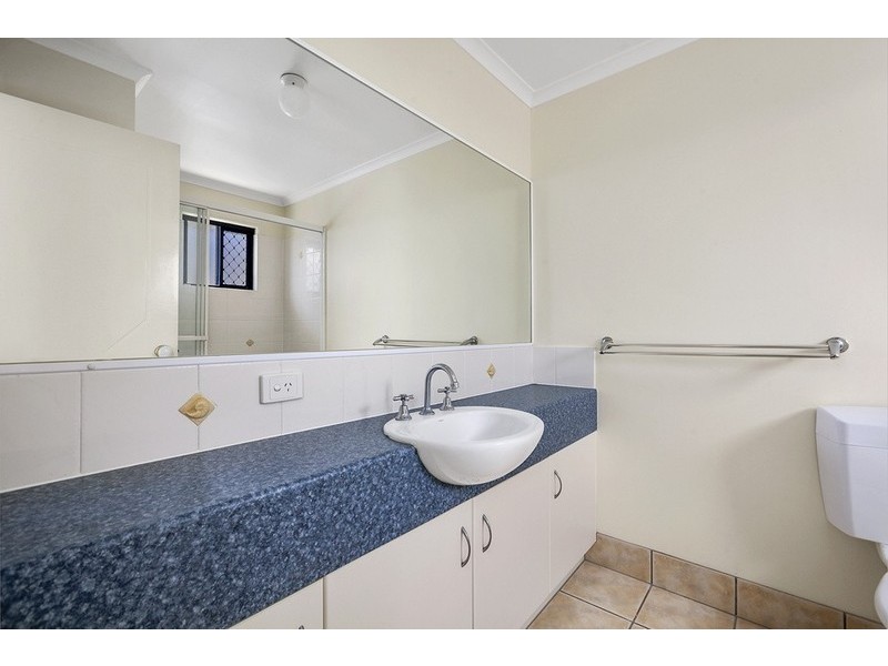1/21 Advance Place, Sunrise Beach QLD 4567