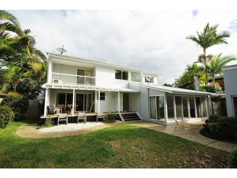 20 Outlook Drive, Tewantin QLD 4565