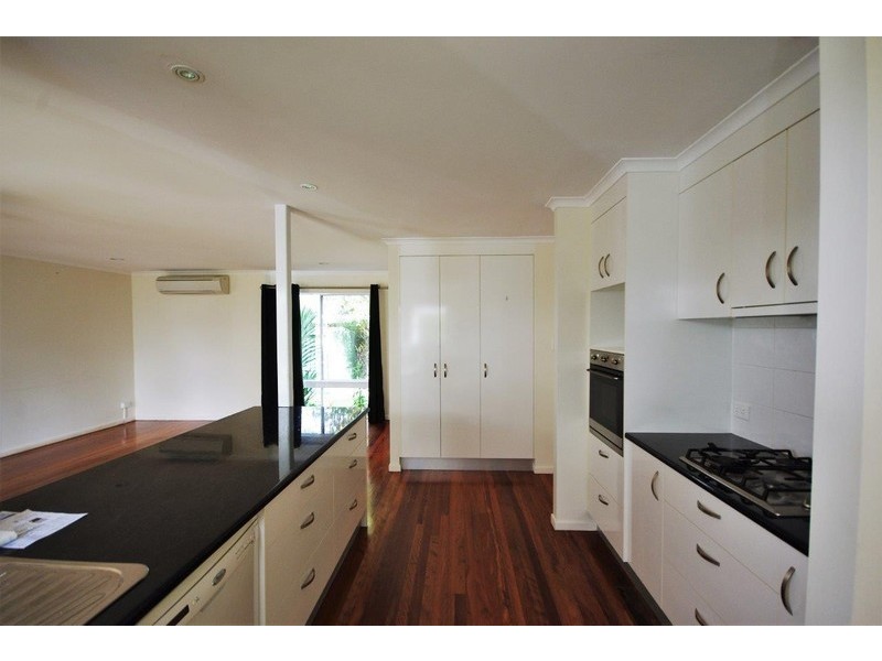 20 Outlook Drive, Tewantin QLD 4565