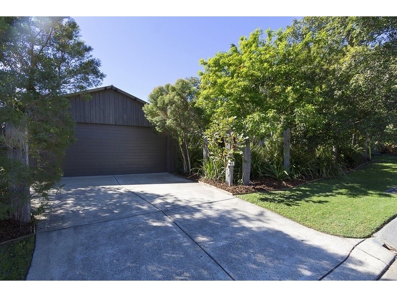 5 Lilly Pilly Place, Noosaville QLD 4566