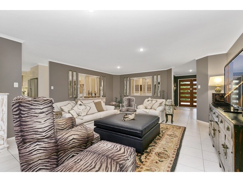 10 Orcades Street, Sunrise Beach QLD 4567