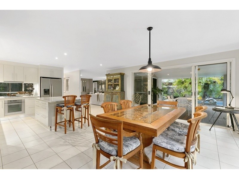 10 Orcades Street, Sunrise Beach QLD 4567