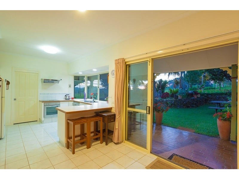 118 Lone Hand Road, Eumundi QLD 4562