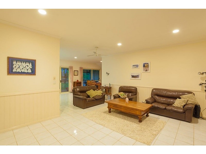 118 Lone Hand Road, Eumundi QLD 4562