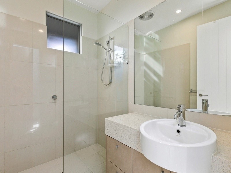 2/36 Ventura Street, Sunrise Beach QLD 4567