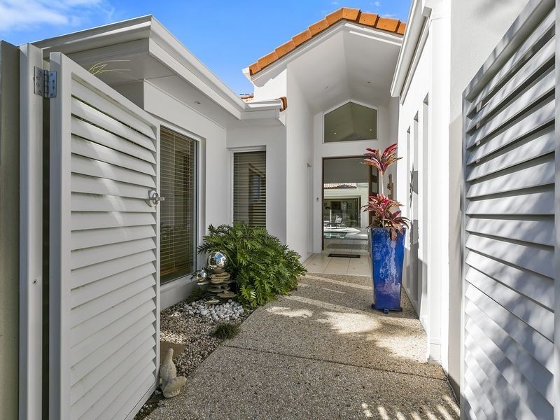 5 Seascout Circuit, Noosa Waters QLD 4566