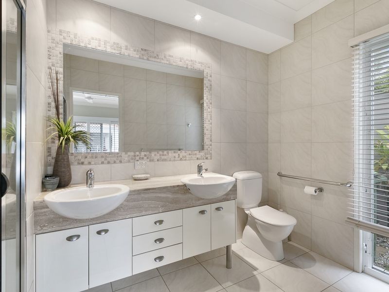 5 Seascout Circuit, Noosa Waters QLD 4566