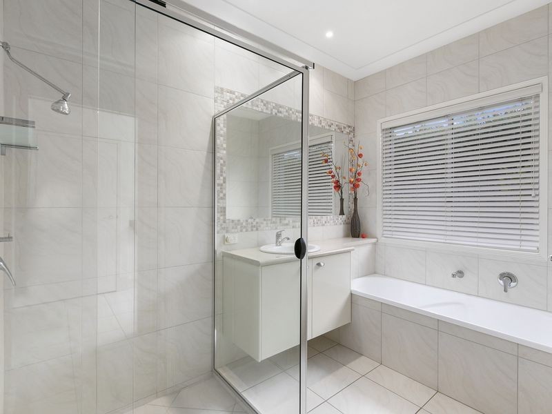 5 Seascout Circuit, Noosa Waters QLD 4566