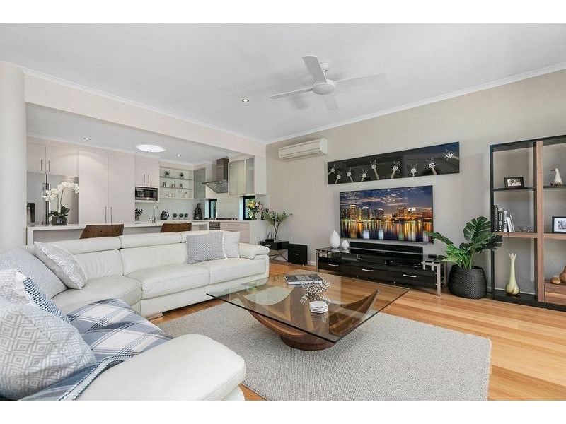 36 Driftwood Drive, Castaways Beach QLD 4567