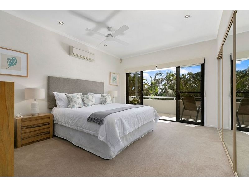 36 Driftwood Drive, Castaways Beach QLD 4567