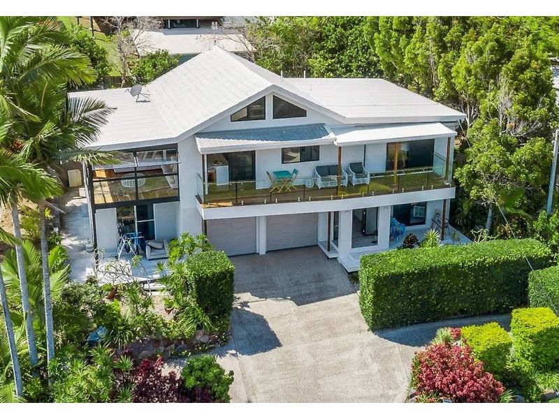 11 Greenoaks Drive, Coolum Beach QLD 4573